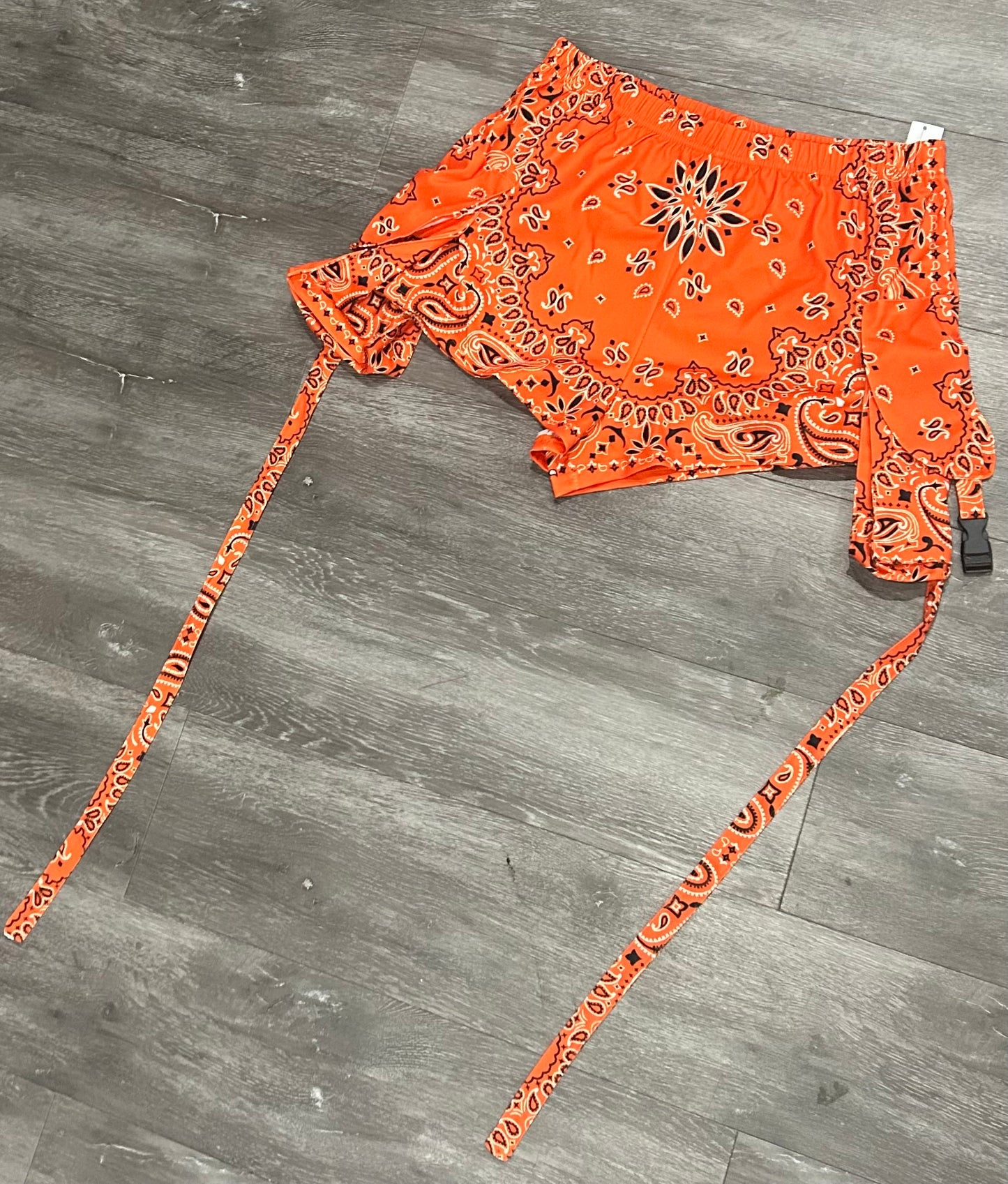 BANDANNA SHORTS
