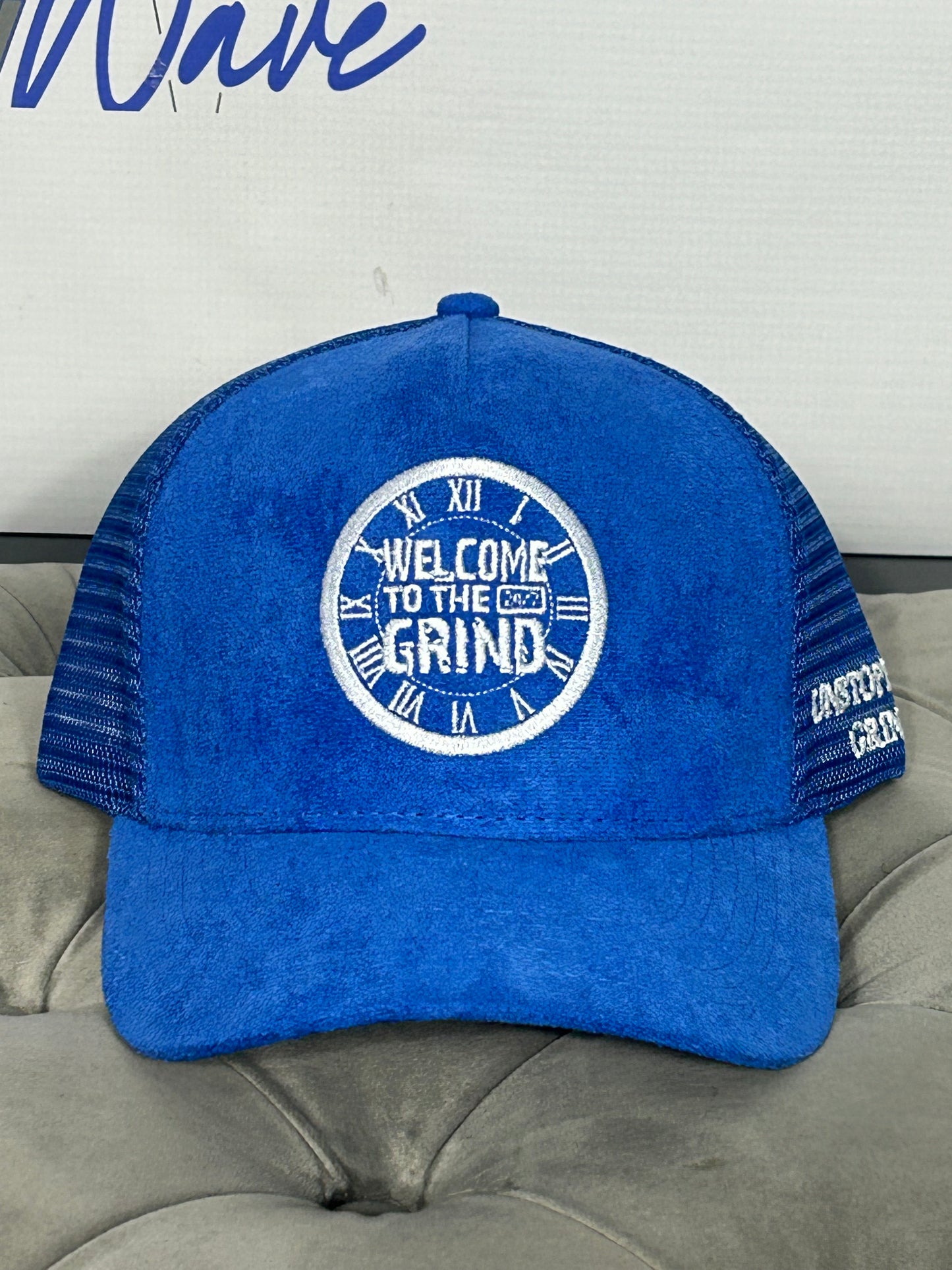 U.G. SUEDE SNAPBACK