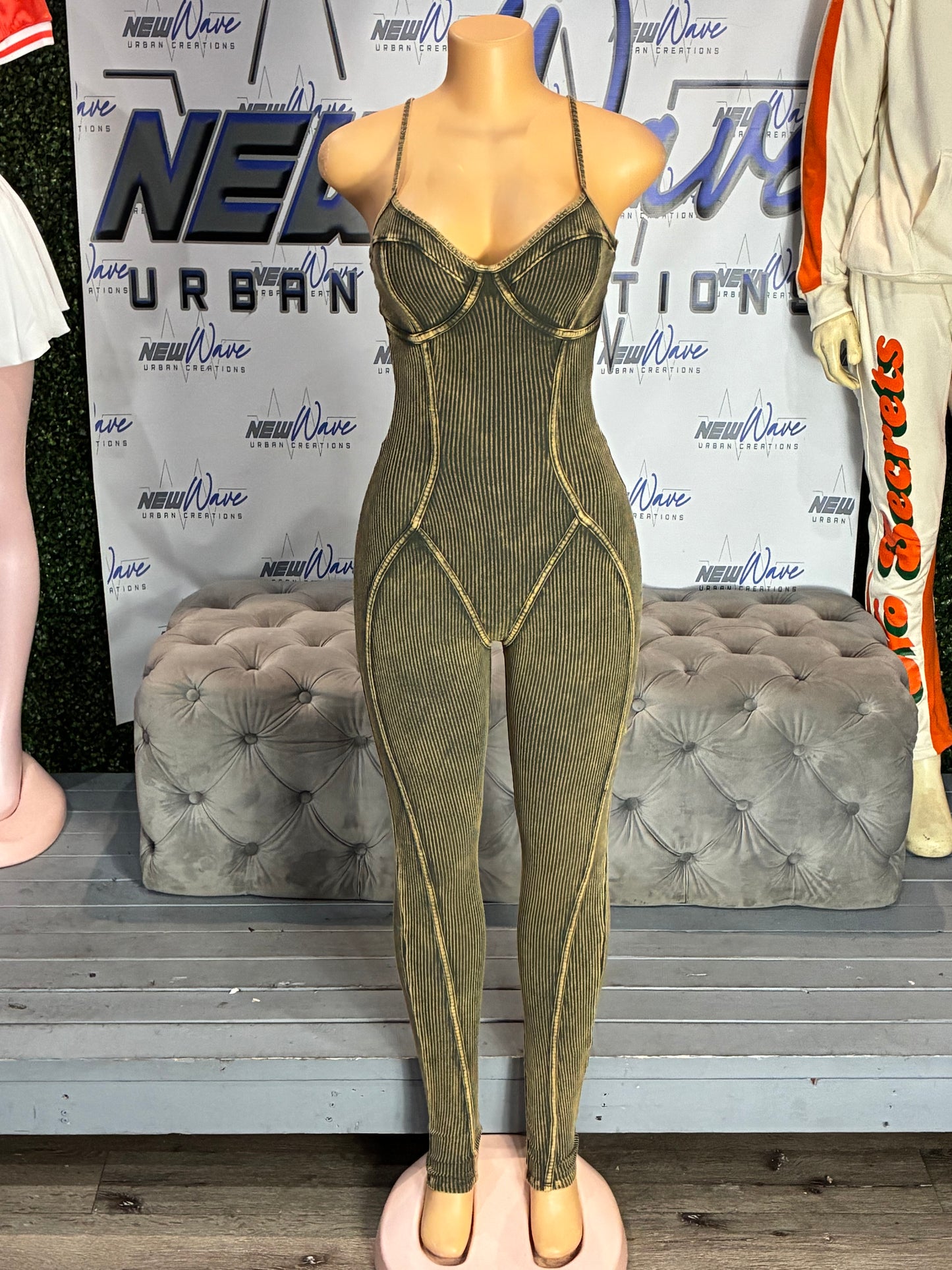 CONTOUR JUMPSUIT